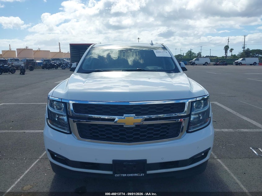 CHEVROLET SUBURBAN - zdjęcie 13