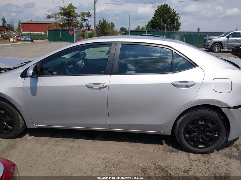TOYOTA COROLLA - zdjęcie 15