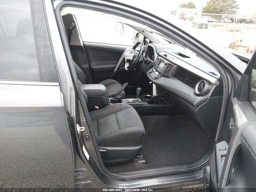 TOYOTA RAV4 HYBRID - zdjęcie 5