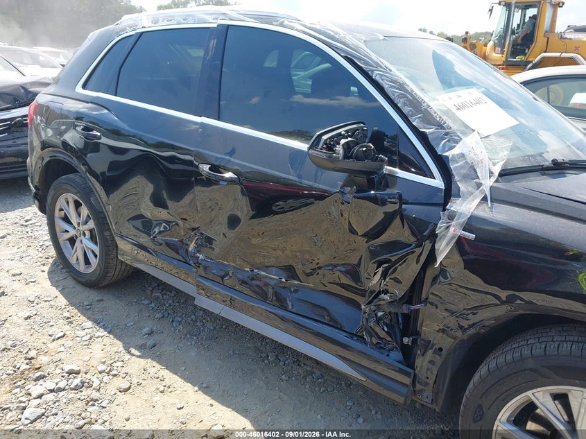 AUDI Q3 - zdjęcie 6