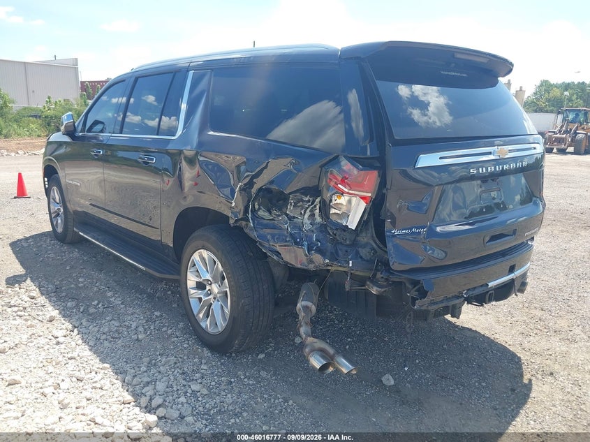 CHEVROLET SUBURBAN - zdjęcie 3
