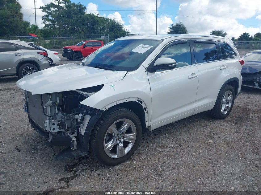 TOYOTA HIGHLANDER - zdjęcie 2