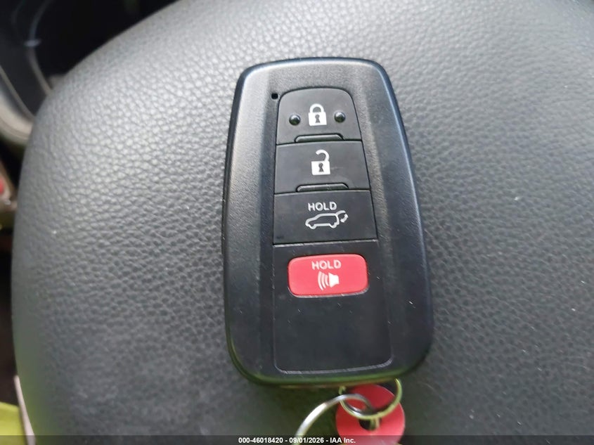 TOYOTA RAV4 - zdjęcie 11