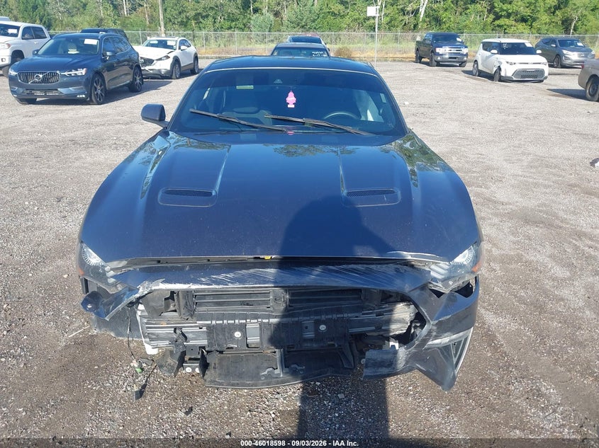 FORD MUSTANG - zdjęcie 6
