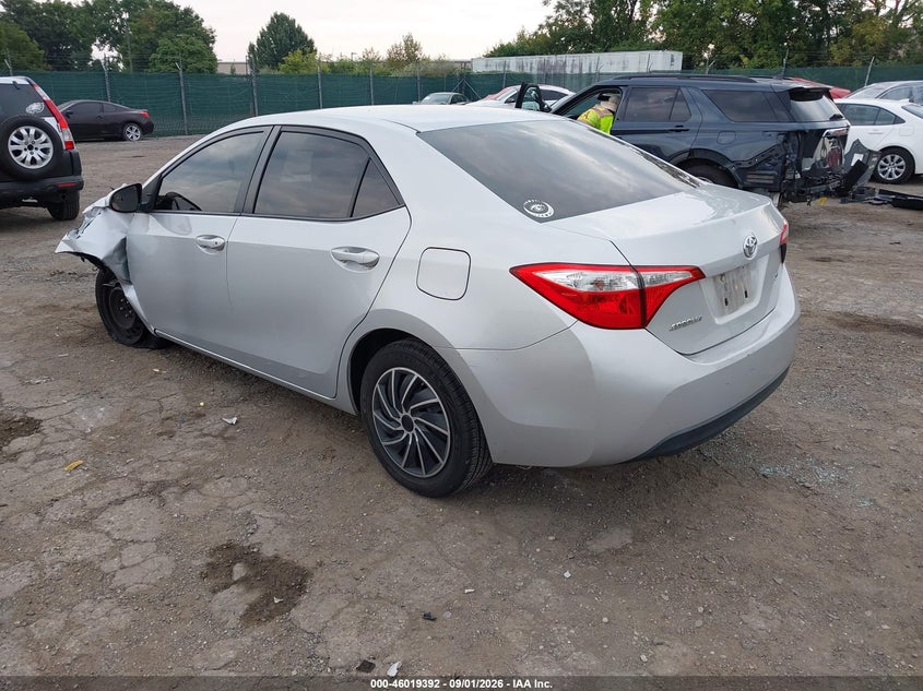 TOYOTA COROLLA - zdjęcie 3
