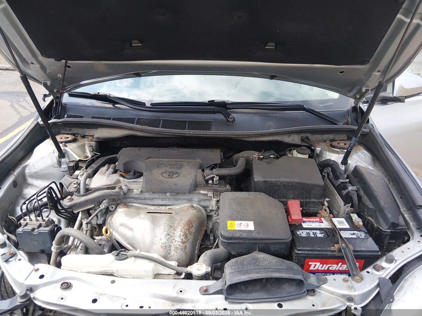 TOYOTA CAMRY - zdjęcie 10