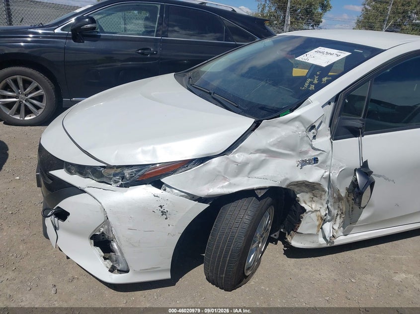 TOYOTA PRIUS PRIME - zdjęcie 6