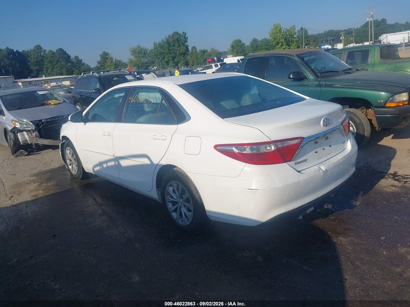 TOYOTA CAMRY - zdjęcie 3