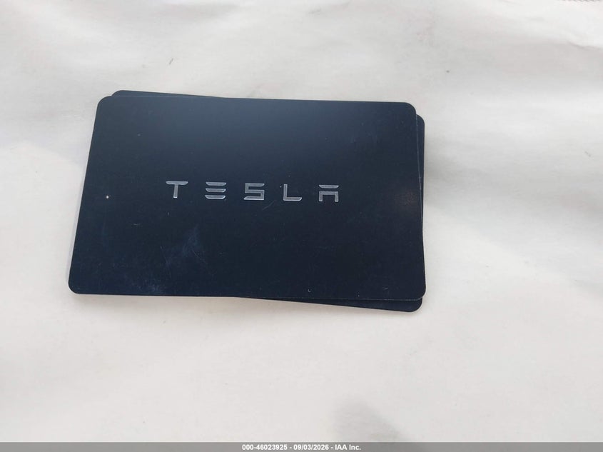 TESLA MODEL Y - zdjęcie 11