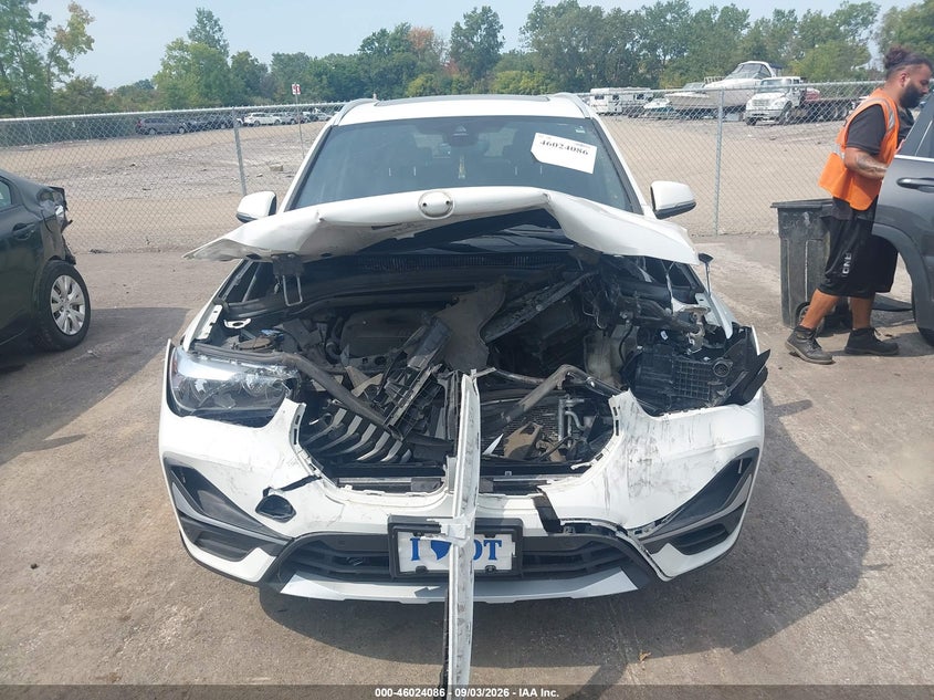 BMW X1 - zdjęcie 6