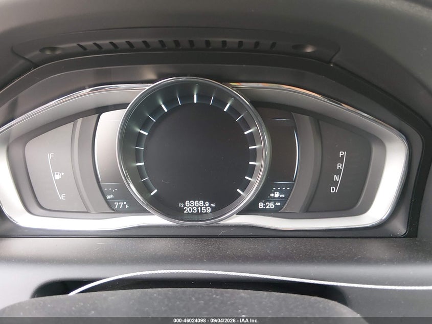 VOLVO XC60 - zdjęcie 7