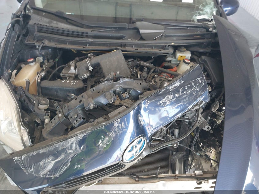 TOYOTA PRIUS - zdjęcie 10