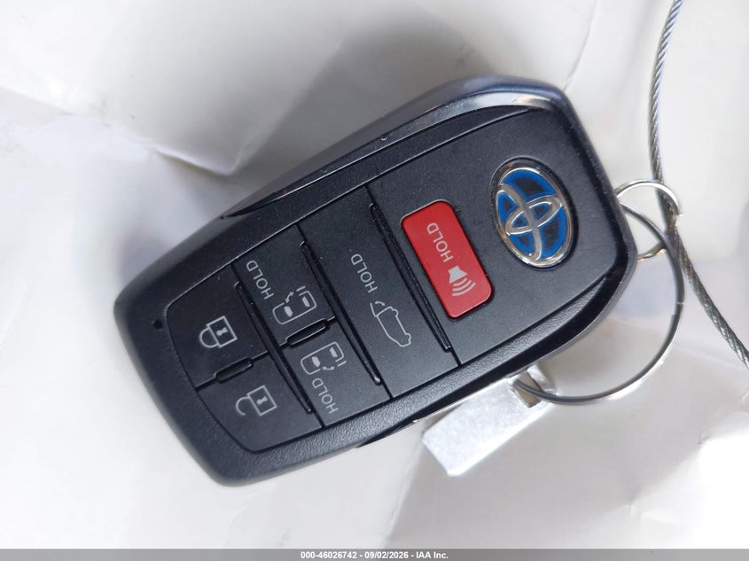 TOYOTA SIENNA - zdjęcie 11