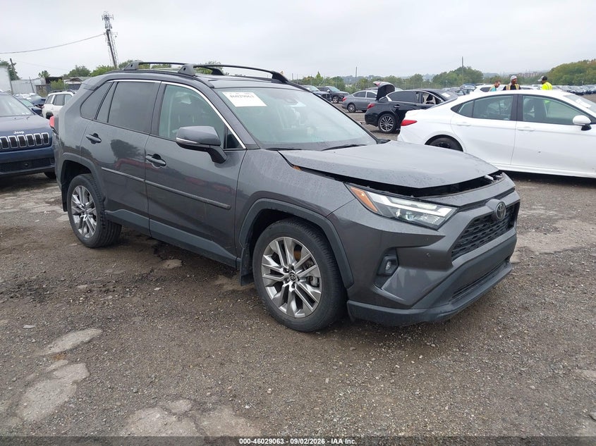TOYOTA RAV4 - zdjęcie 1