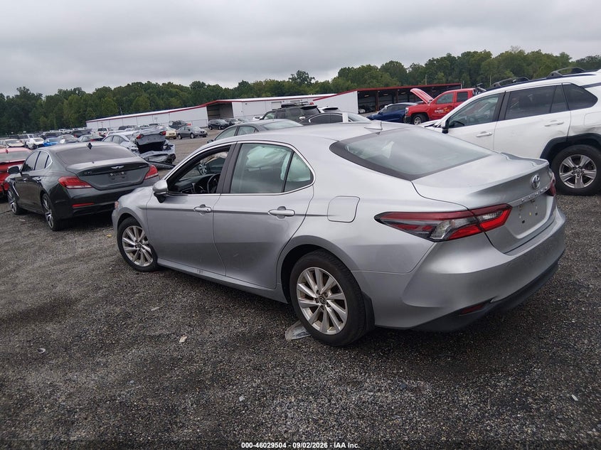 TOYOTA CAMRY - zdjęcie 3