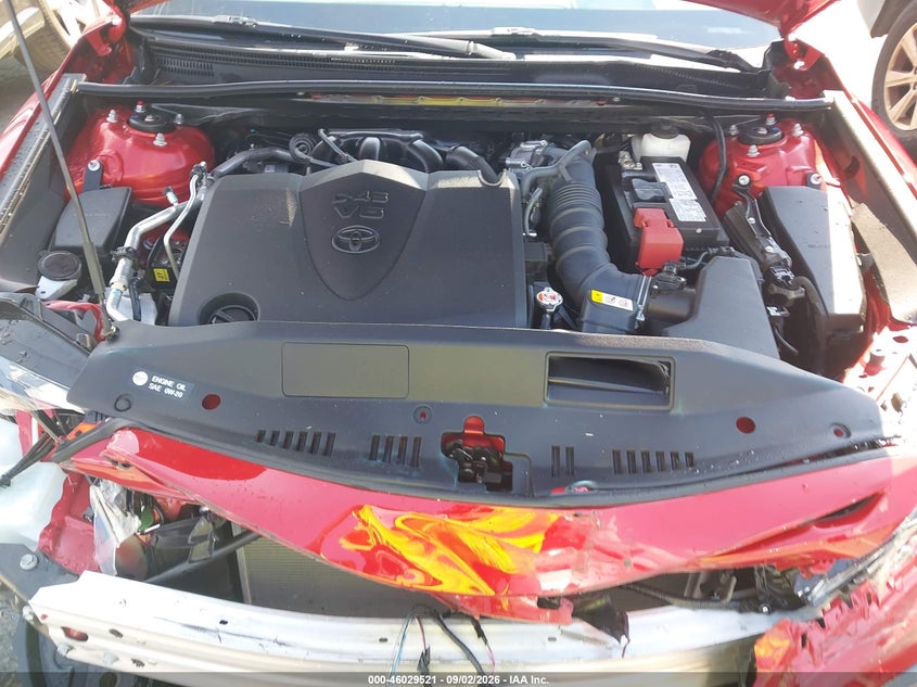 TOYOTA CAMRY - zdjęcie 10