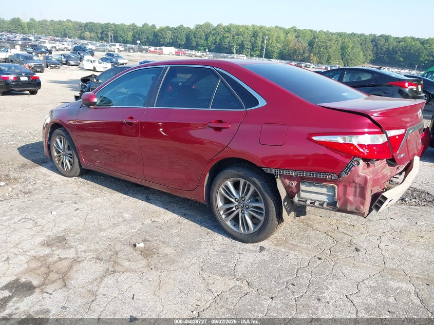 TOYOTA CAMRY - zdjęcie 3