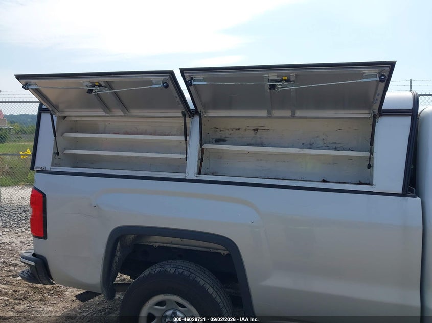 GMC SIERRA 1500 - zdjęcie 8
