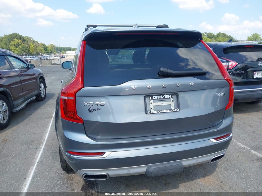 VOLVO XC90 - zdjęcie 16