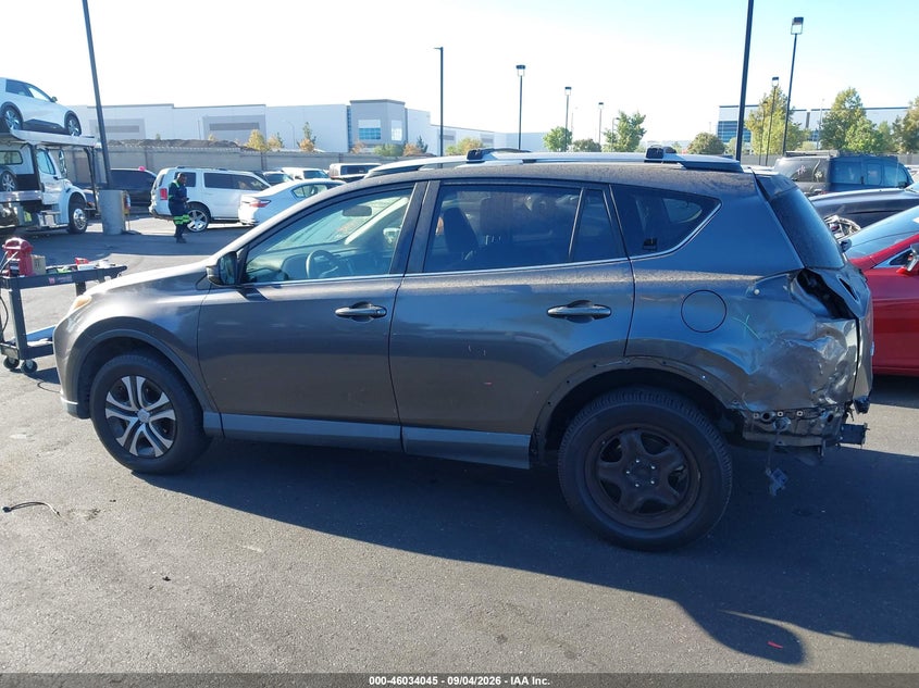 TOYOTA RAV4 - zdjęcie 15