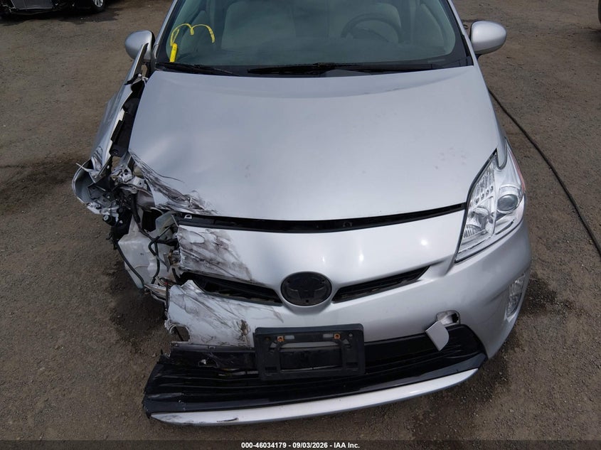 TOYOTA PRIUS - zdjęcie 10