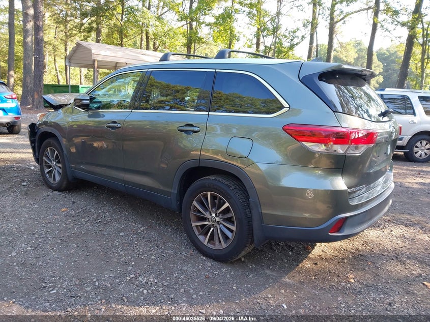 TOYOTA HIGHLANDER - zdjęcie 3
