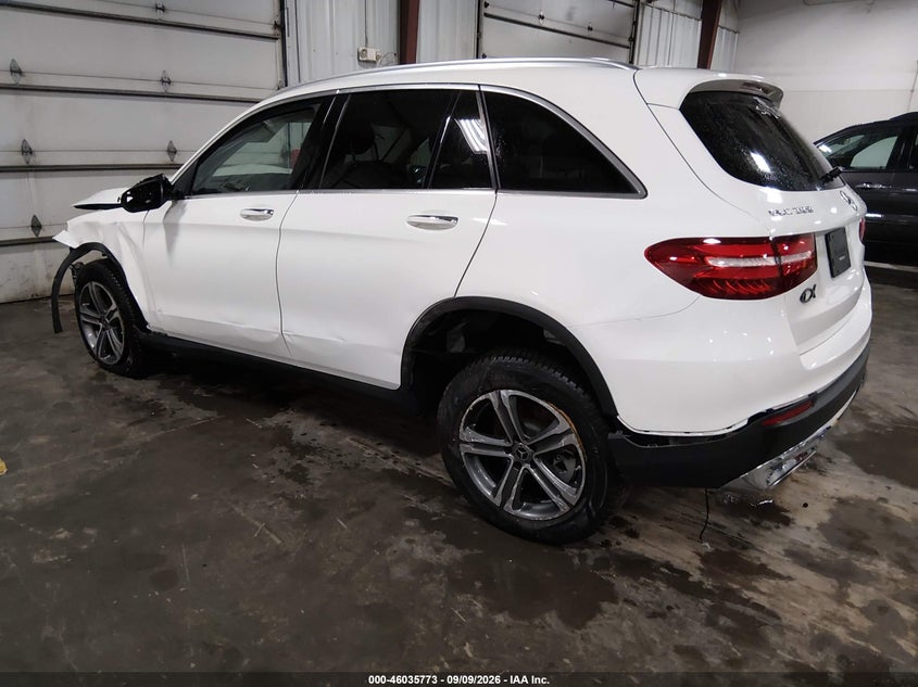 MERCEDES-BENZ GLC 300 - zdjęcie 3