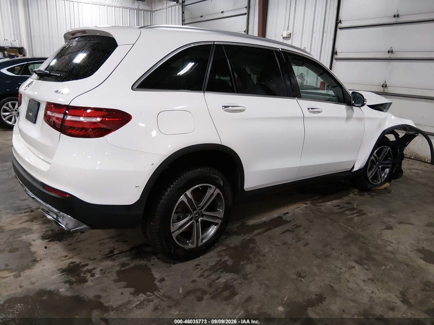 MERCEDES-BENZ GLC 300 - zdjęcie 4
