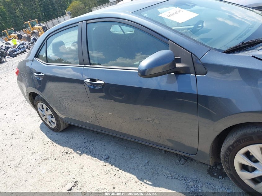 TOYOTA COROLLA - zdjęcie 13