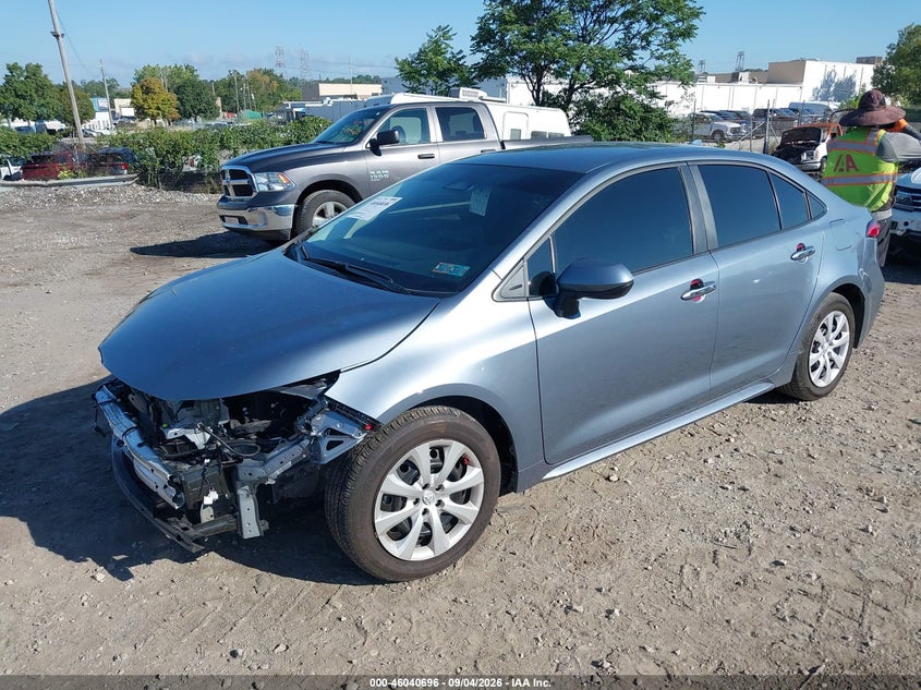 TOYOTA COROLLA - zdjęcie 2