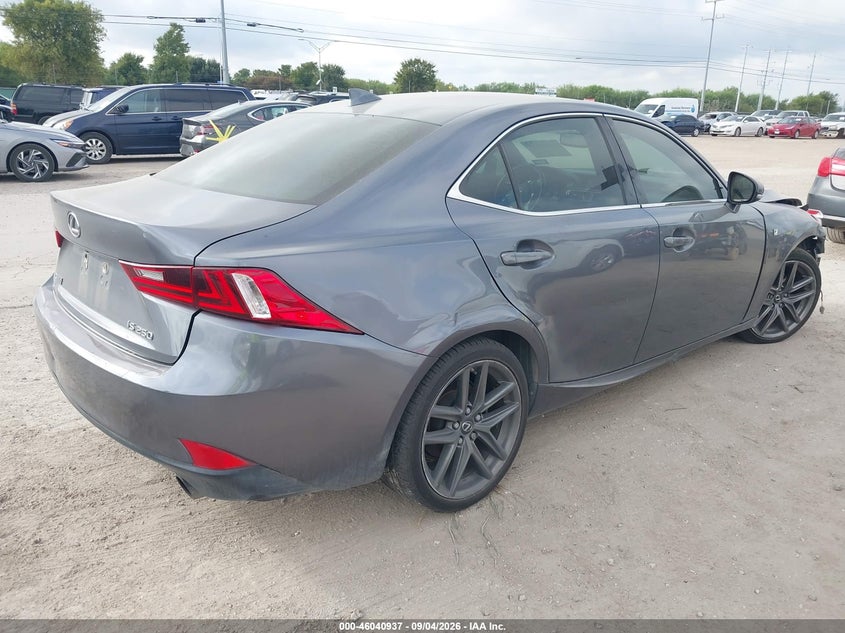 LEXUS IS 250 - zdjęcie 4