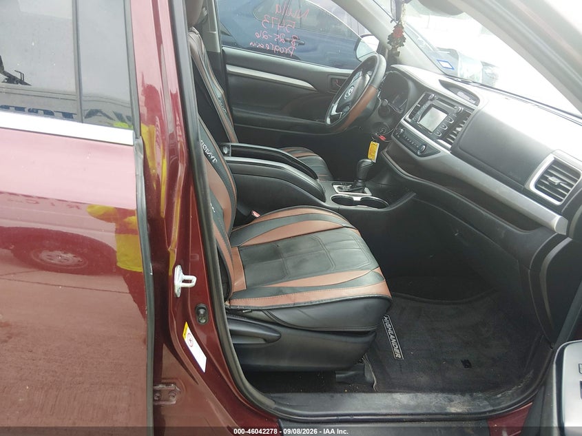 TOYOTA HIGHLANDER - zdjęcie 5