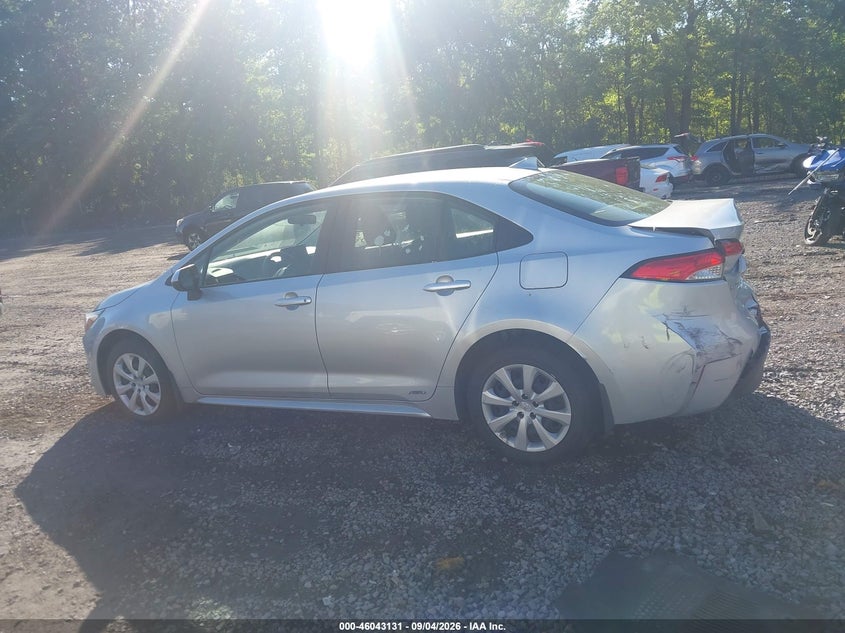 TOYOTA COROLLA - zdjęcie 14