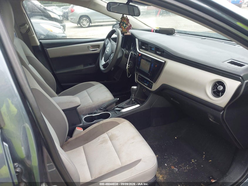 TOYOTA COROLLA - zdjęcie 5