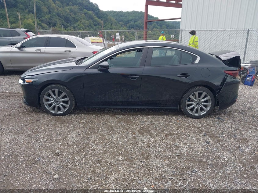 MAZDA MAZDA3 - zdjęcie 14