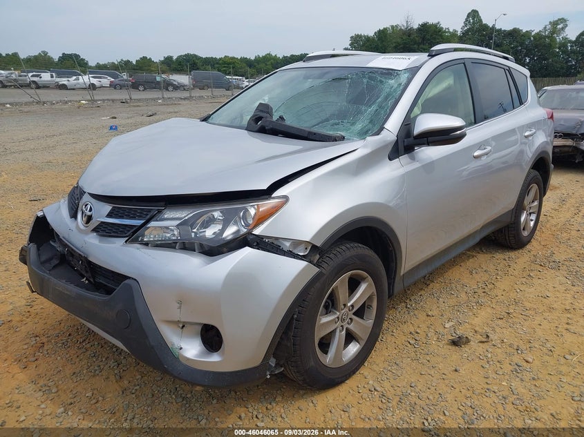 TOYOTA RAV4 - zdjęcie 2