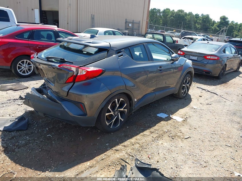 TOYOTA C-HR - zdjęcie 4