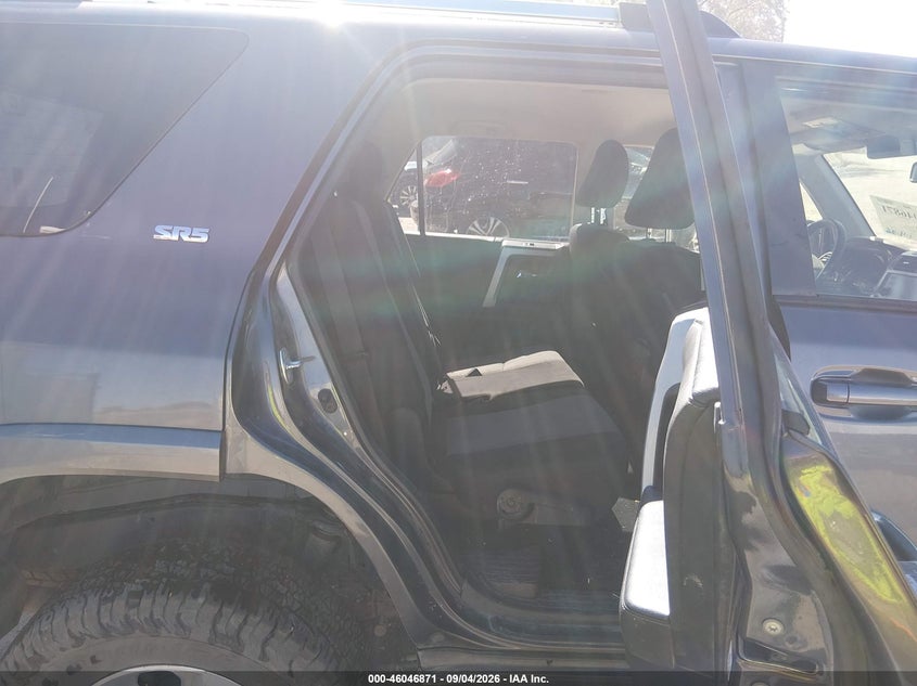TOYOTA 4RUNNER - zdjęcie 8