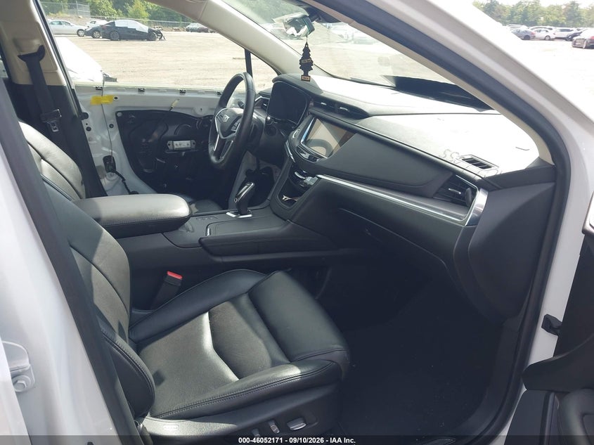 CADILLAC XT5 - zdjęcie 5