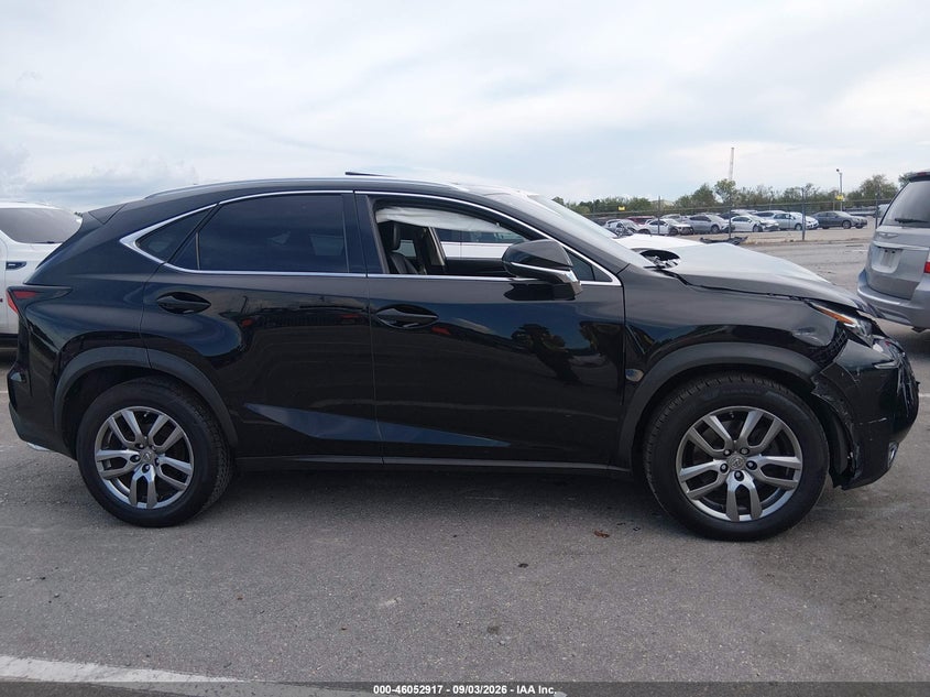 LEXUS NX 200T - zdjęcie 13