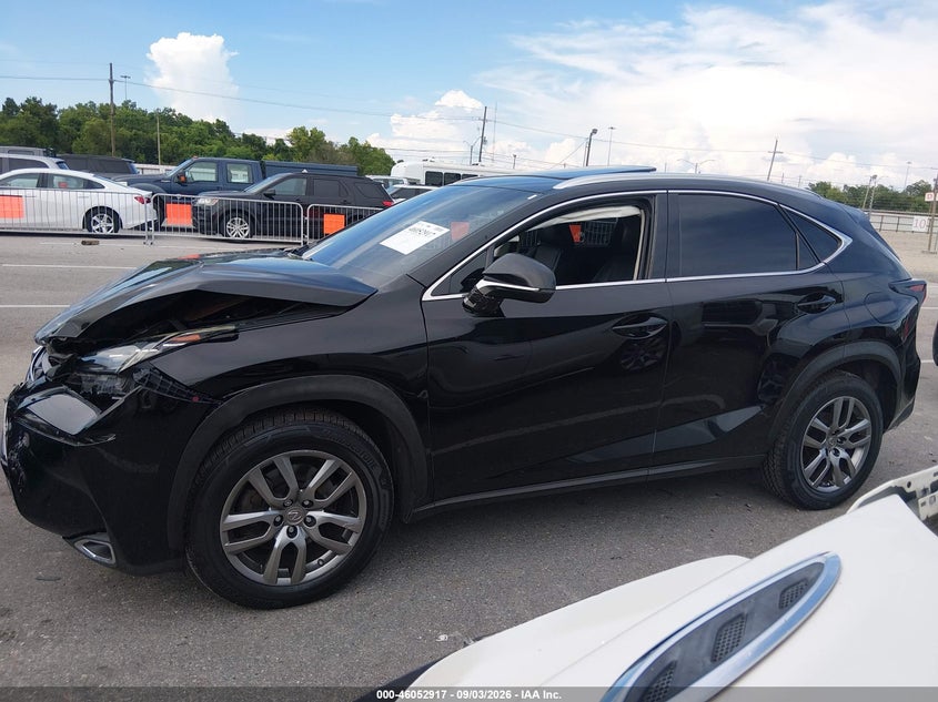 LEXUS NX 200T - zdjęcie 14