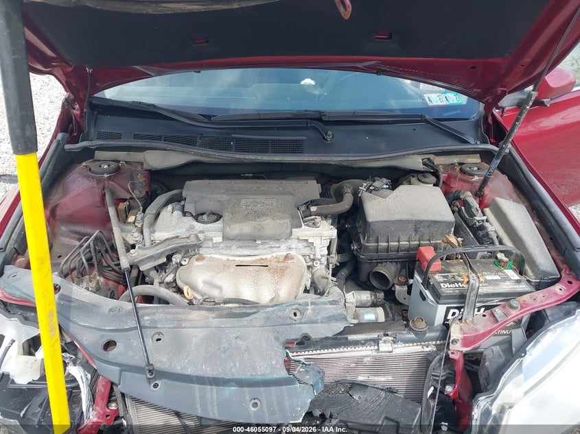 TOYOTA CAMRY - zdjęcie 10