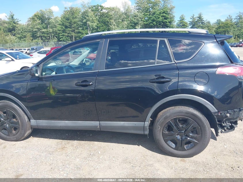 TOYOTA RAV4 - zdjęcie 15