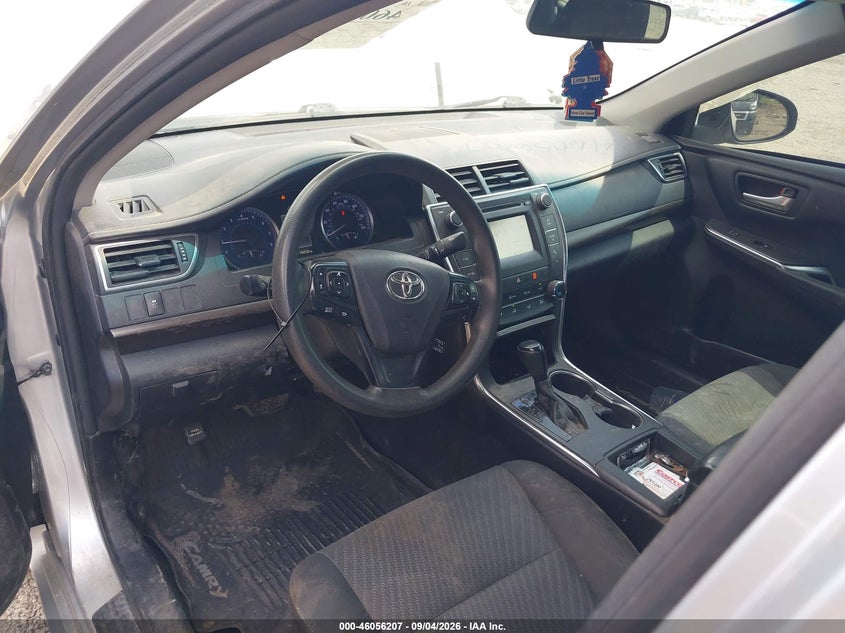 TOYOTA CAMRY - zdjęcie 5