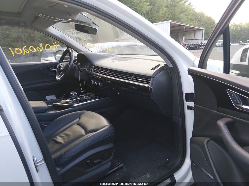 AUDI Q7 - zdjęcie 5
