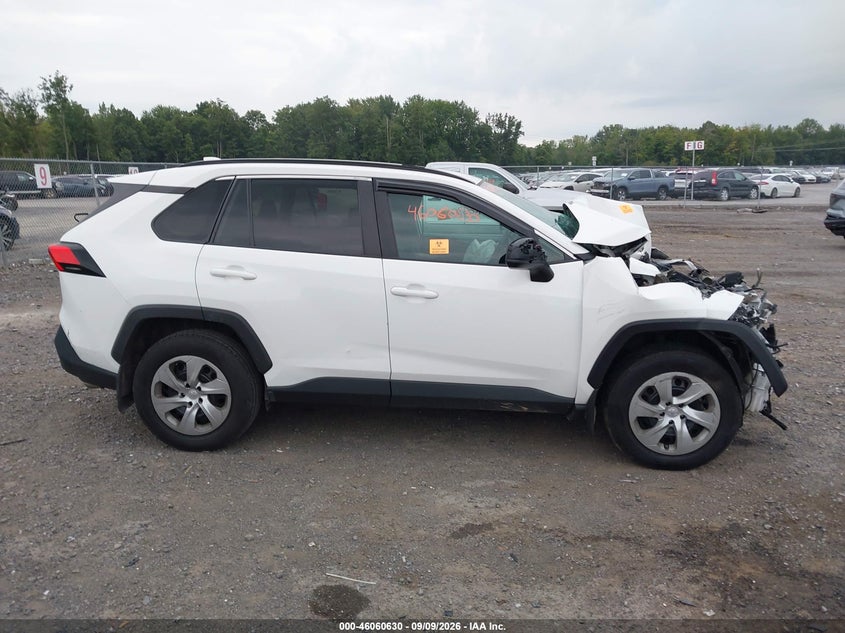 TOYOTA RAV4 - zdjęcie 13