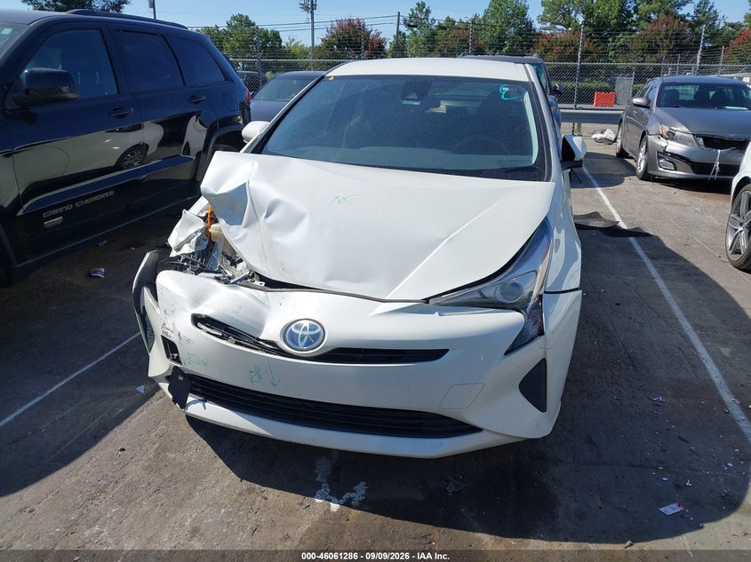 TOYOTA PRIUS - zdjęcie 12