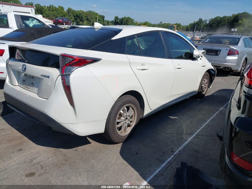 TOYOTA PRIUS - zdjęcie 4