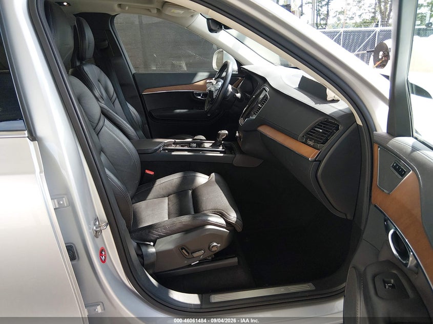 VOLVO XC90 - zdjęcie 5