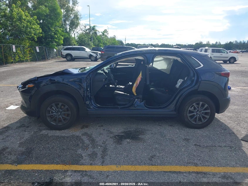 MAZDA CX-30 - zdjęcie 14